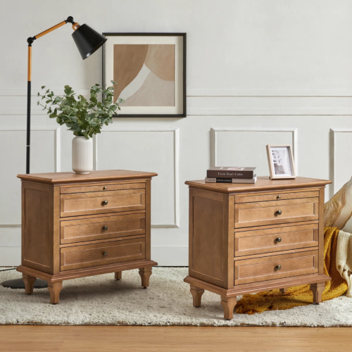 Arthelia Traditional 3-Drawer Nightstand